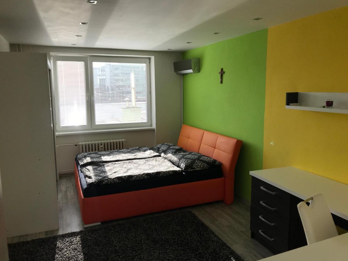 Apartman V Uplnom Centre Vranov nad Toplou Eksteriør billede